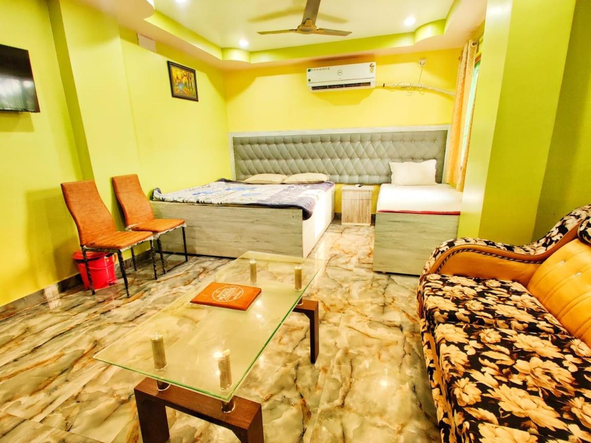 Hotel Mahal & Restaurant Kalyani 외부 사진