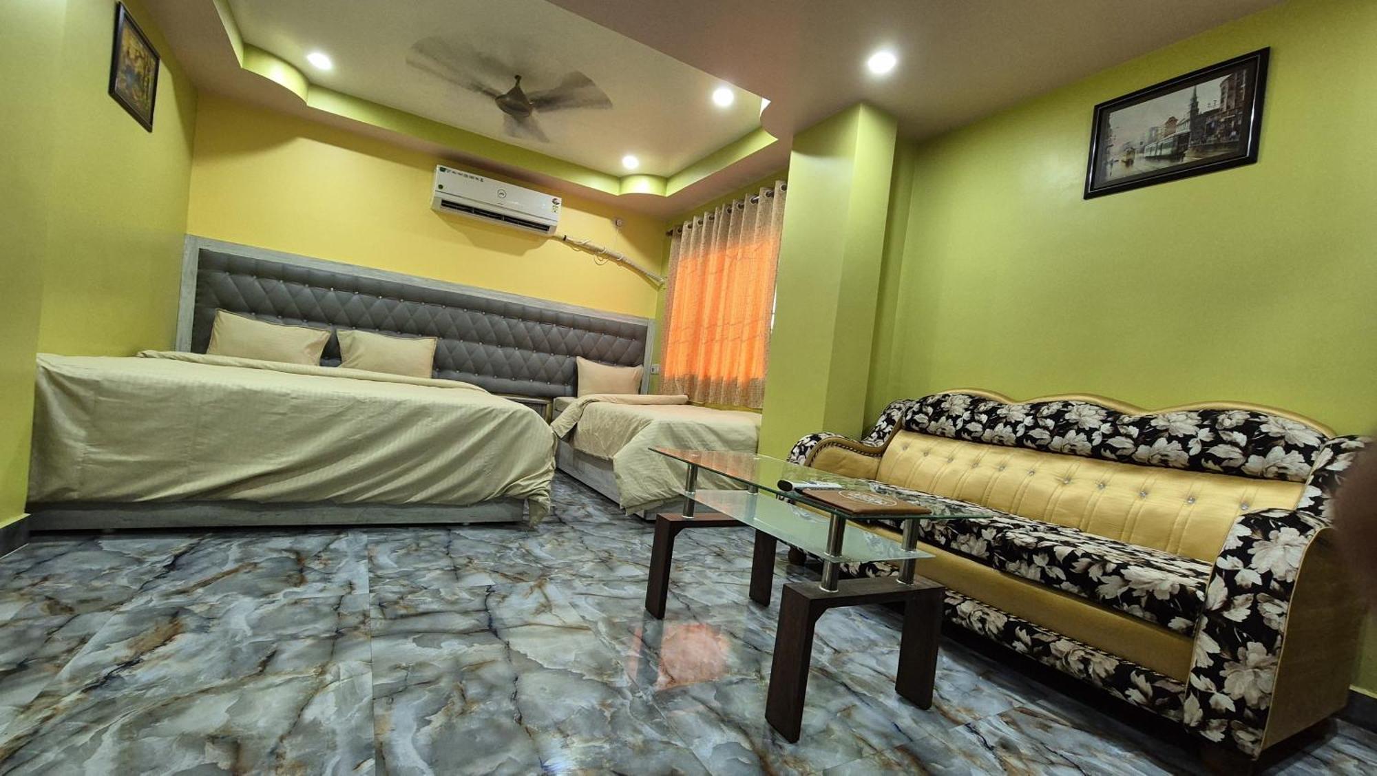 Hotel Mahal & Restaurant Kalyani 외부 사진
